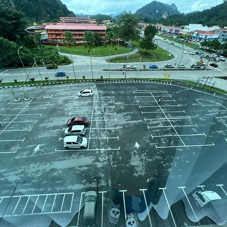 Samsara Studio Apartment At Kompleks Mutiara Gm Gua Musang Zewnętrze zdjęcie